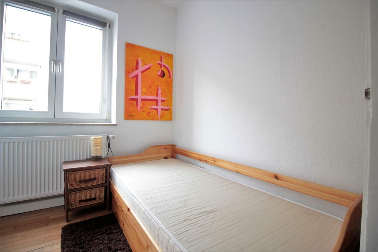 Charming 3-Bedroom Apartment With Parking Lot Würzburg Eksteriør billede