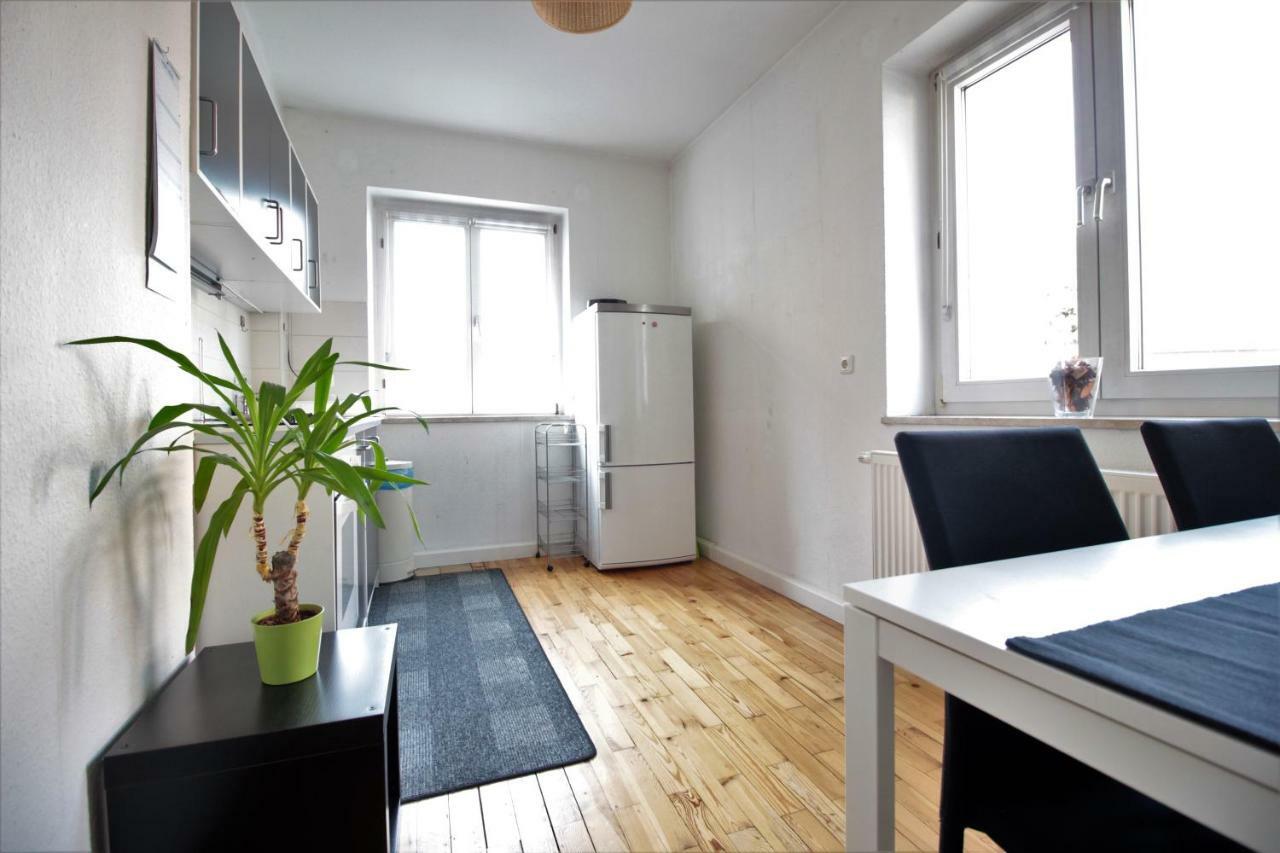 Charming 3-Bedroom Apartment With Parking Lot Würzburg Eksteriør billede