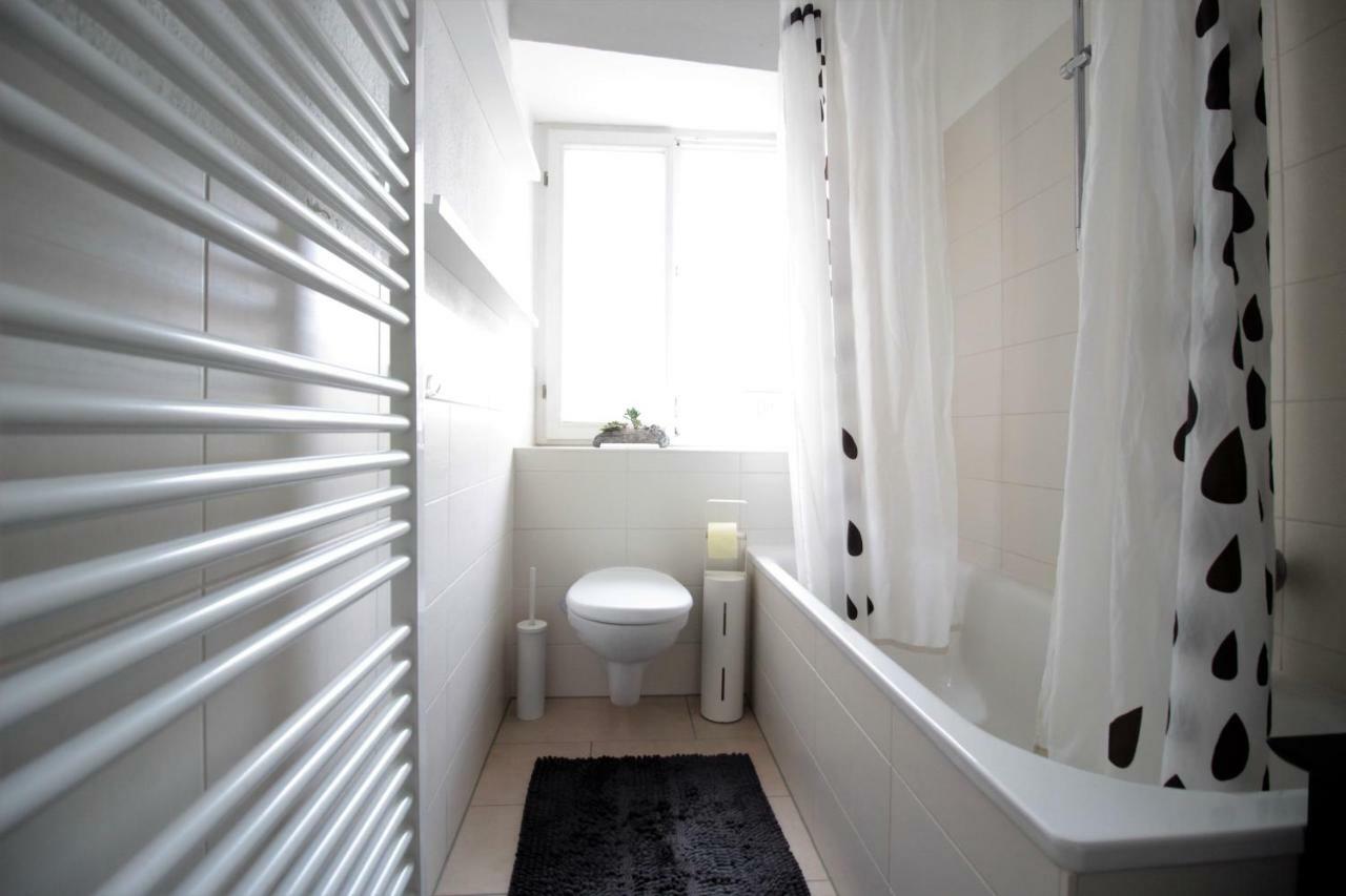 Charming 3-Bedroom Apartment With Parking Lot Würzburg Eksteriør billede