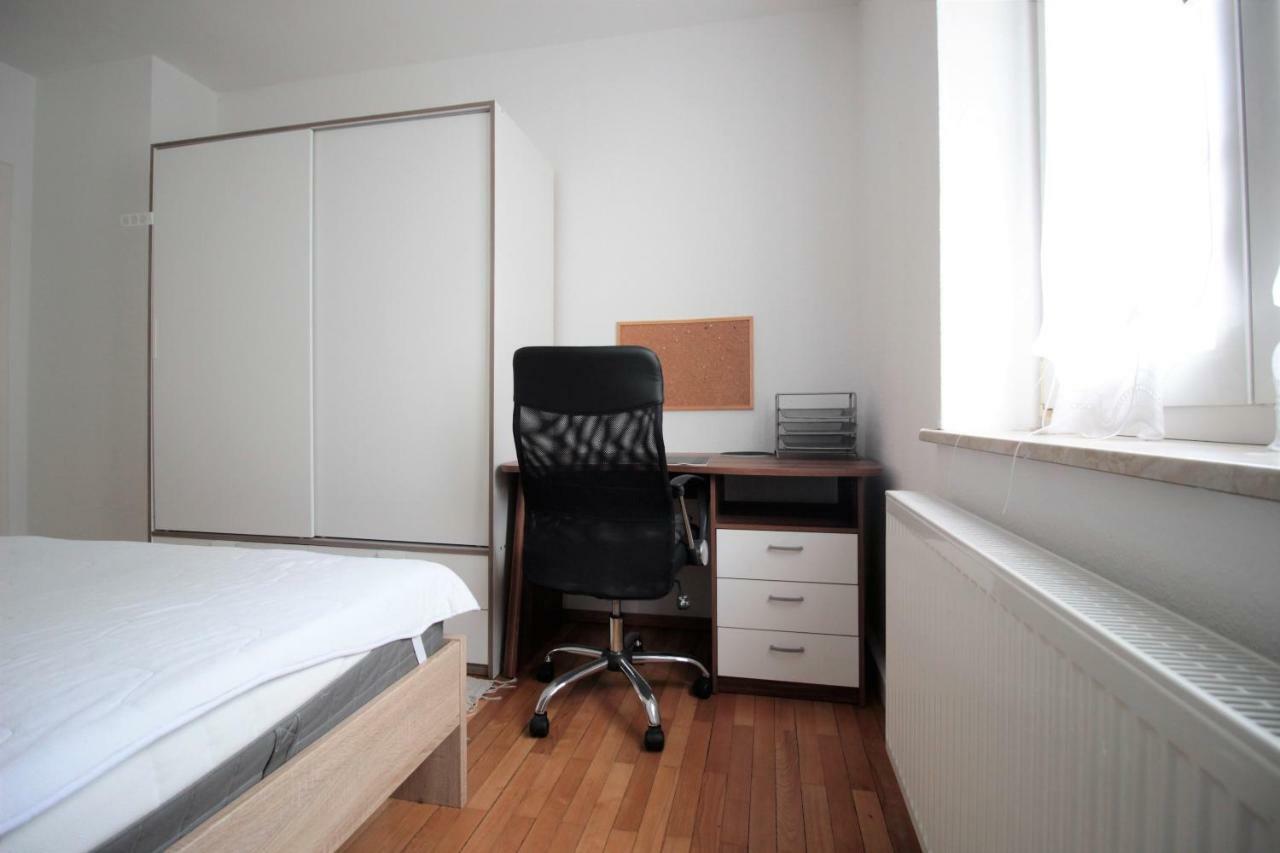 Charming 3-Bedroom Apartment With Parking Lot Würzburg Eksteriør billede