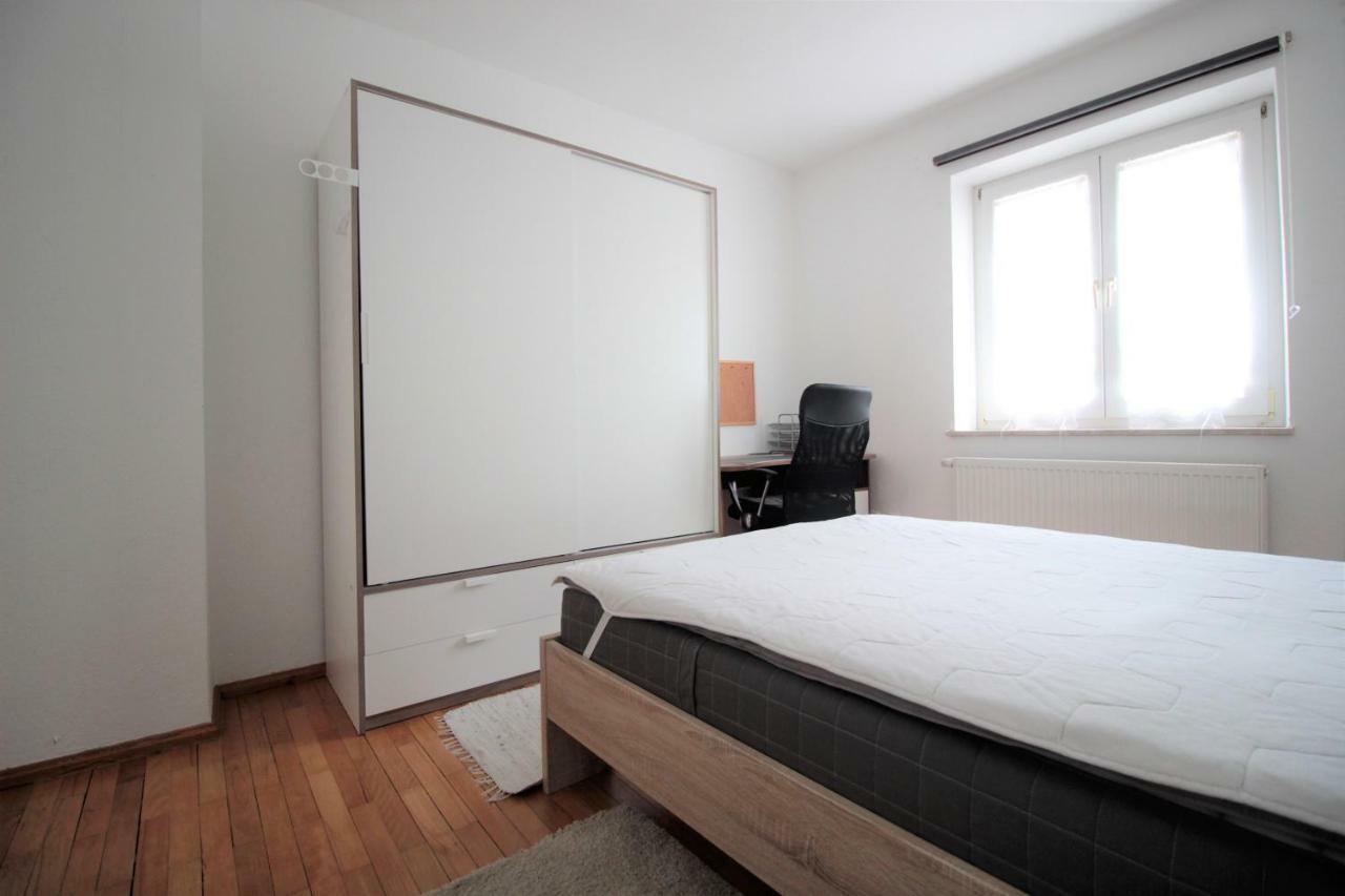 Charming 3-Bedroom Apartment With Parking Lot Würzburg Eksteriør billede